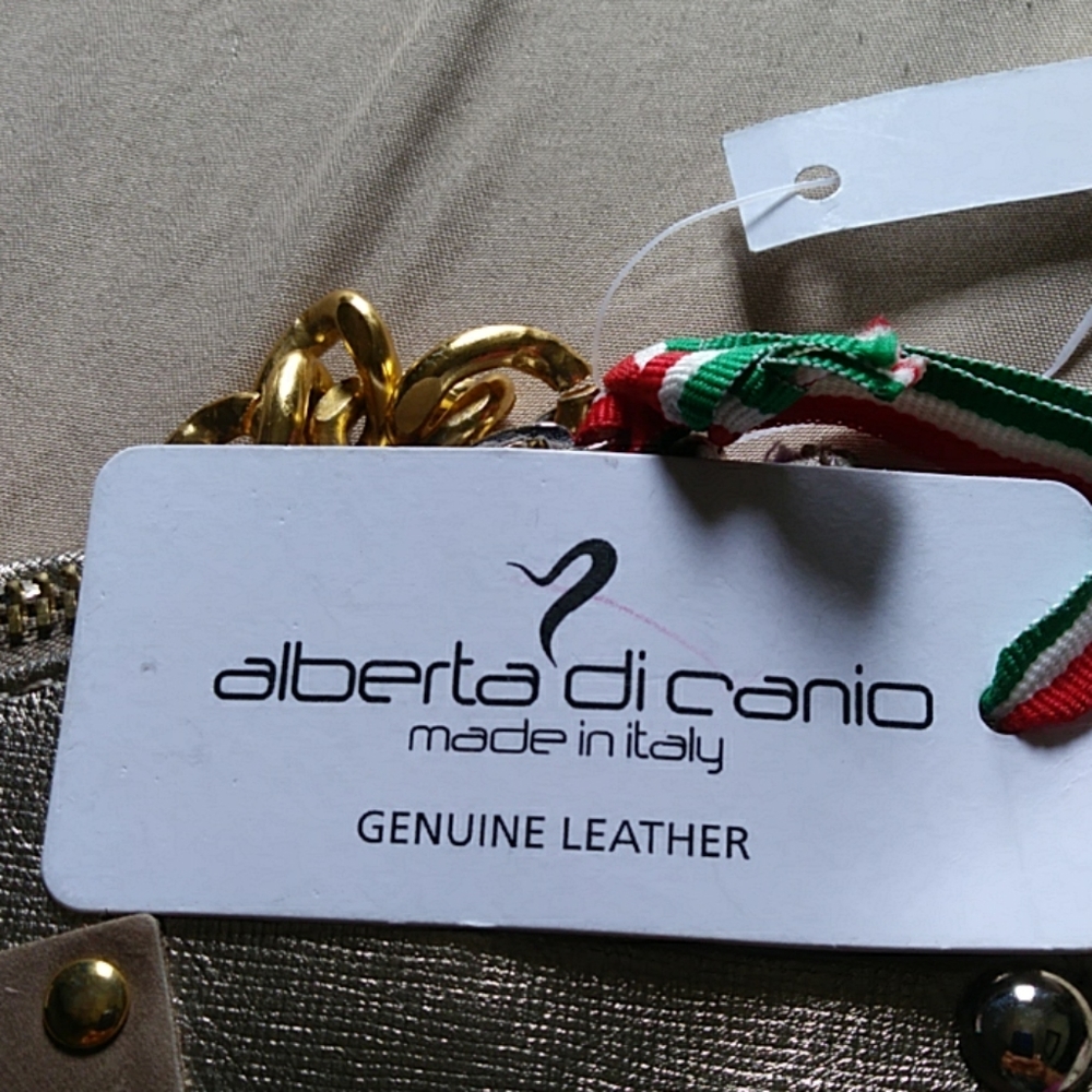 Wallet - Picture 3 of 4